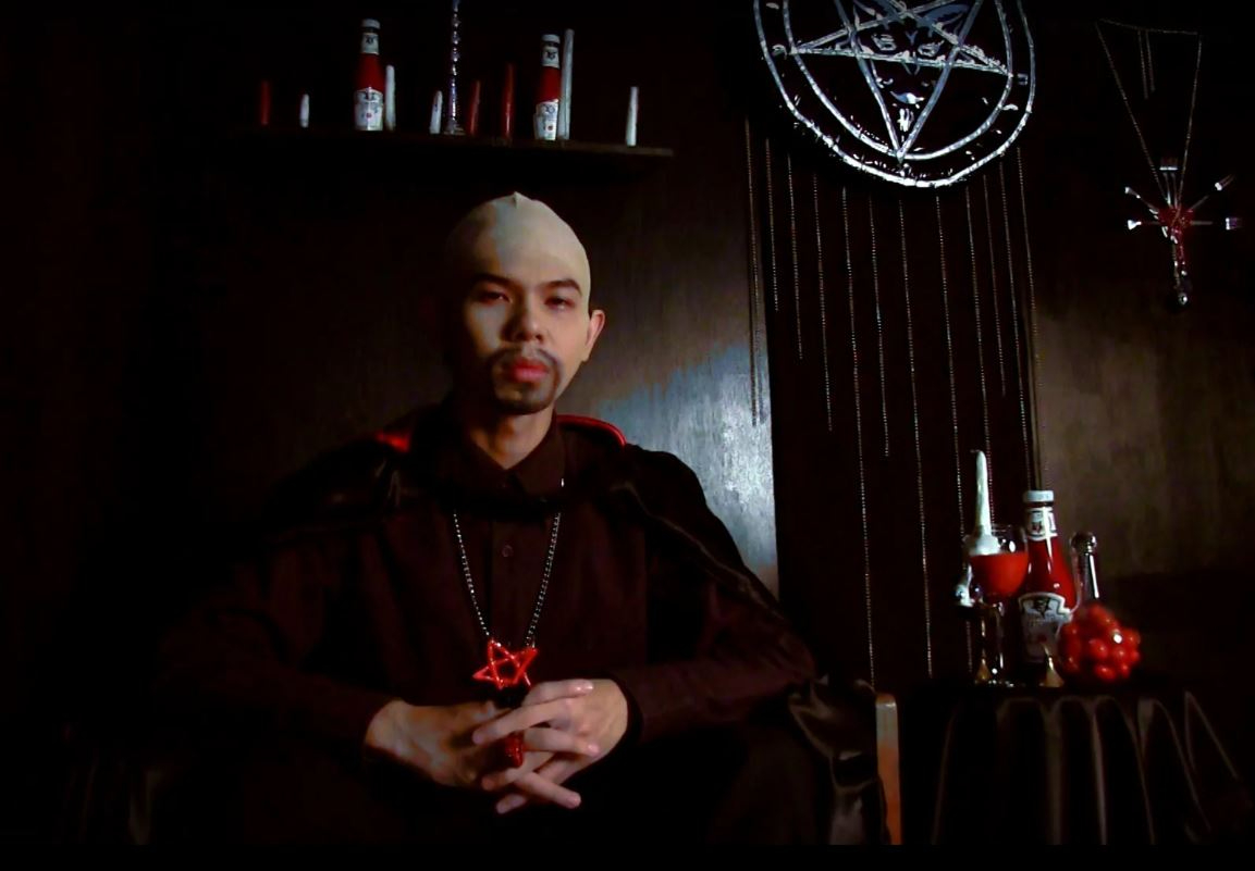 With DIAMONDS You Repay I Dont Care For Heaven † Ad Video